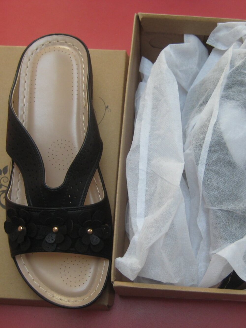 ECETANA BLACK SLIP ON SANDALS LADY'S SIZE 9 USA/40 EU NEW IN BOX